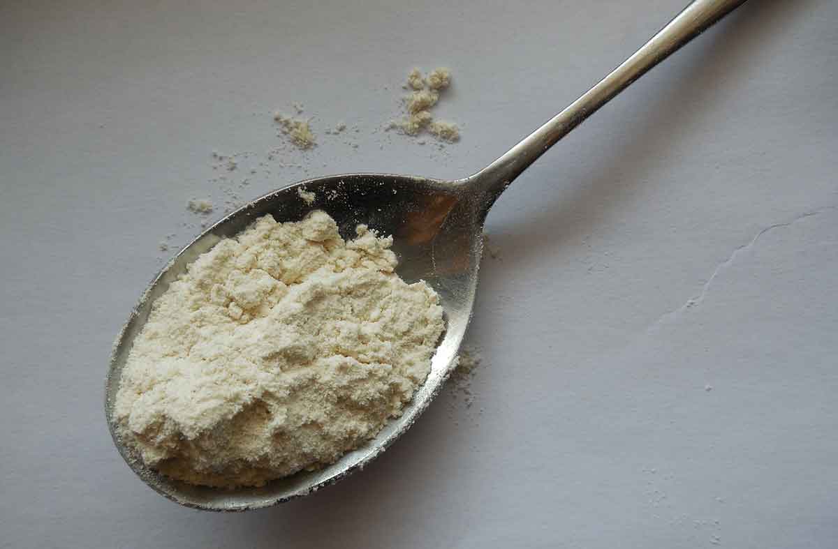 Powder in a spoon